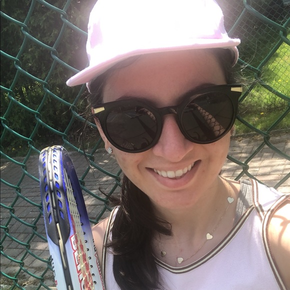 Meet your Posher, Shereen - Picture 1 of 1